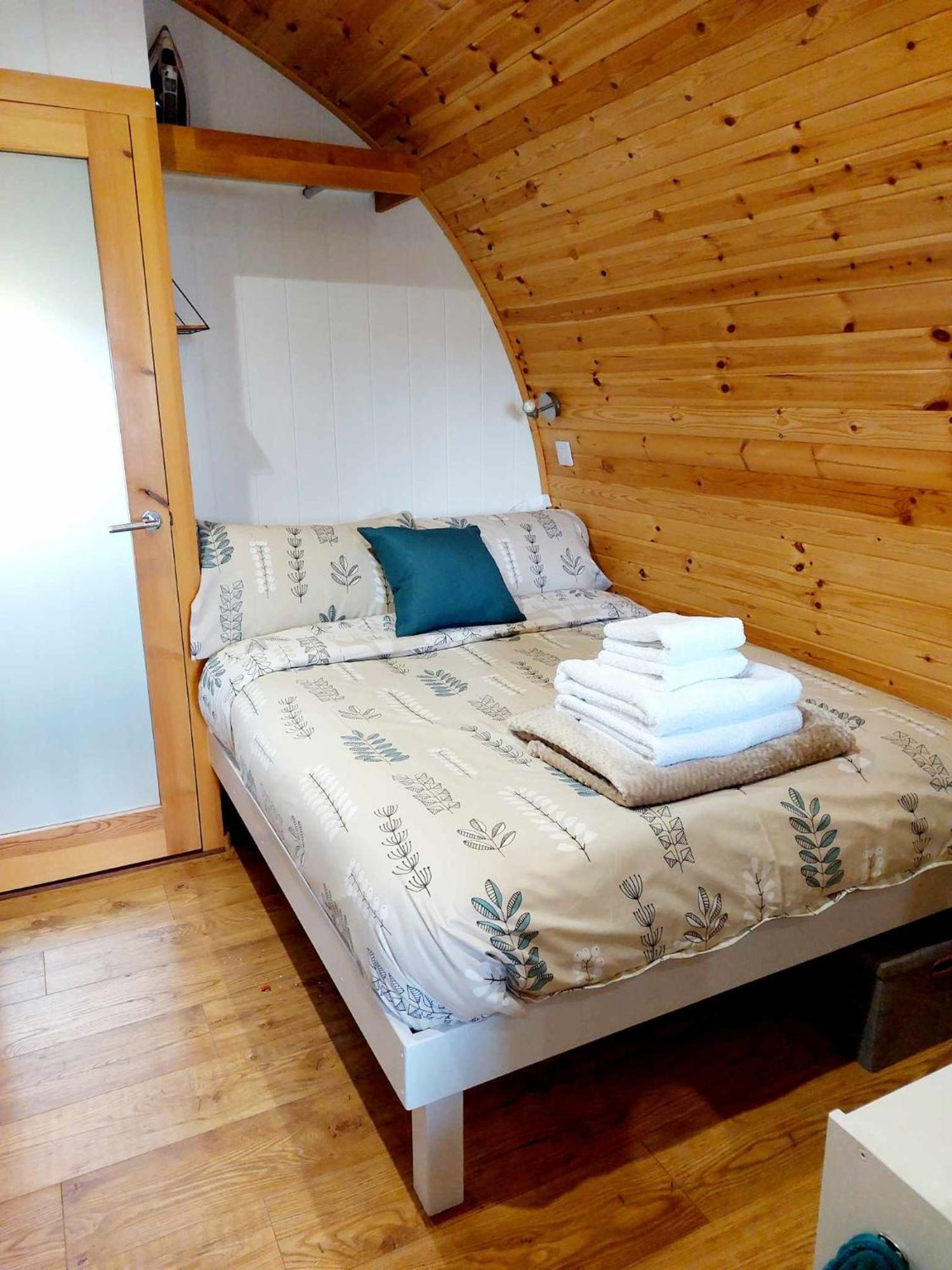 Harlosh Hideaways - Aurora Pod Экстерьер фото